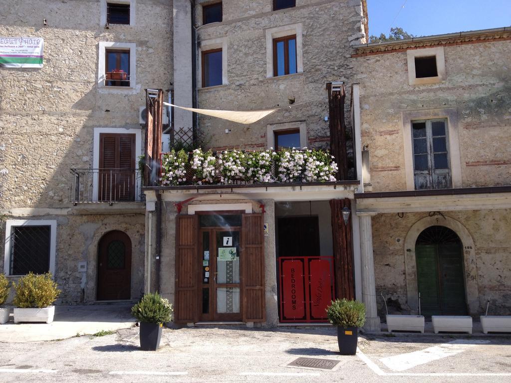 Bedrooms Ninfa Del Lago Posta Fibreno Kültér fotó